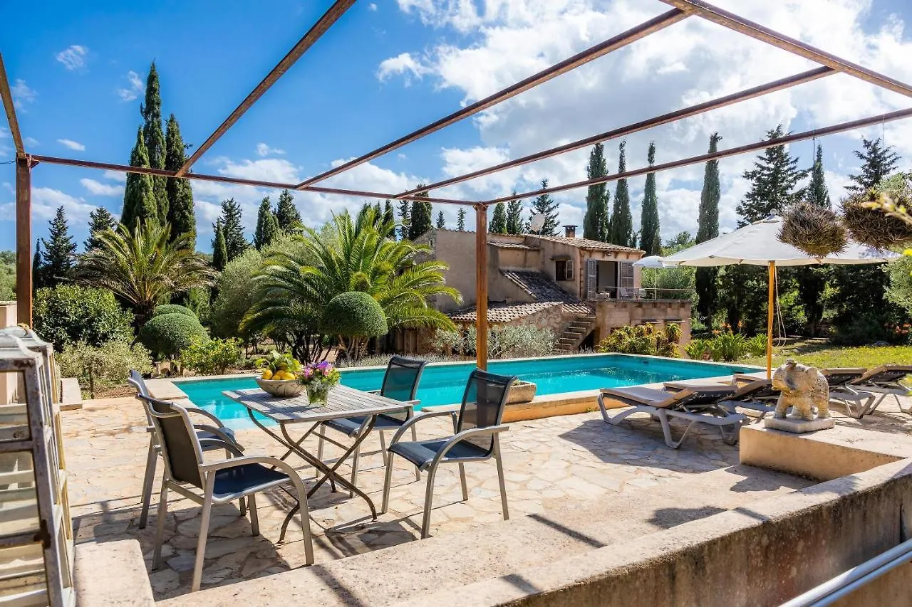 Finca Bona Feina Arta