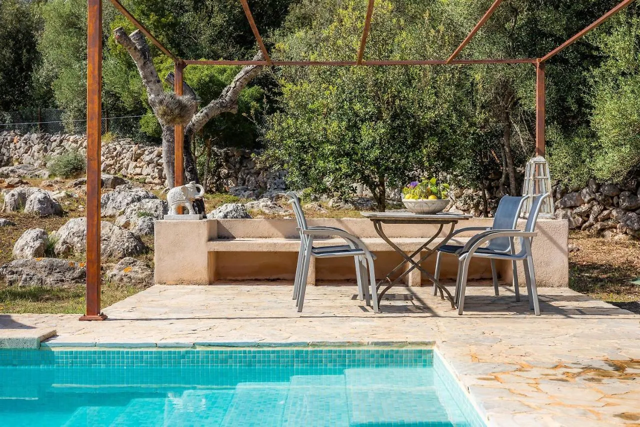 Villa Finca Bona Feina Arta Spain
