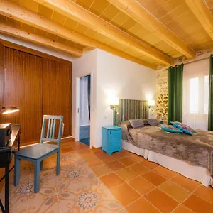  Сasa de vacaciones Casa Abeurador, Con Mucho Encanto En El Centro De